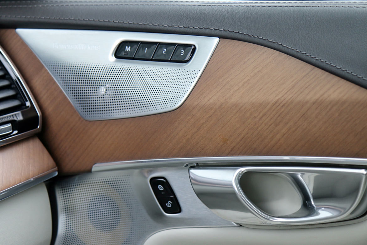 Volvo XC90 T8
