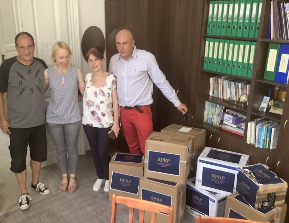 Kukiz zawiózł dary od Agaty Dudy na Ukrainę