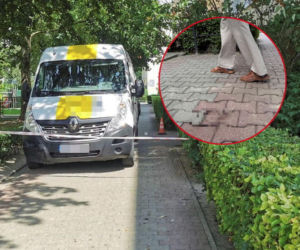 Chciała wziąć psa na ręce i nie zdążyła. Kurier potrącił kobietę. Ofiara nie żyje