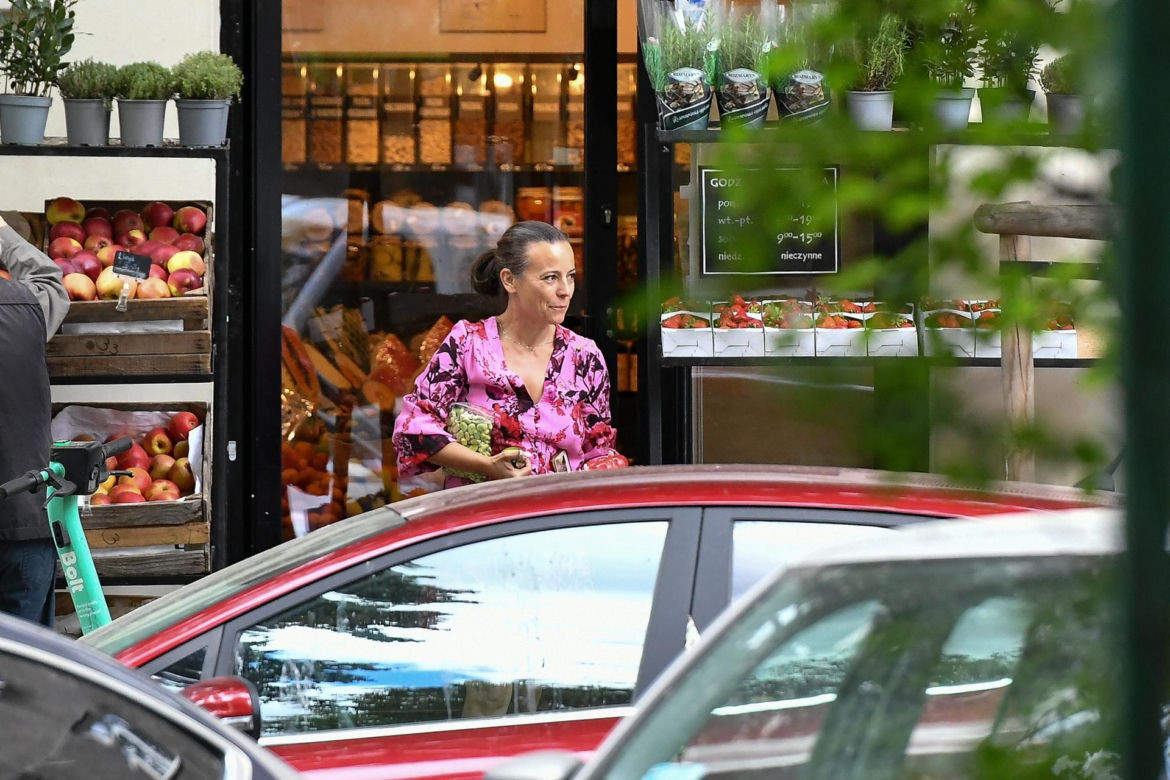 Anna Mucha na bazarku