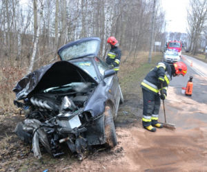 Wypadek w Knurowie koło Gliwic. Radiowóz zderzył się z audi
