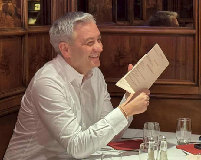 Biedroń i Śmiszek już świętują Walentynki