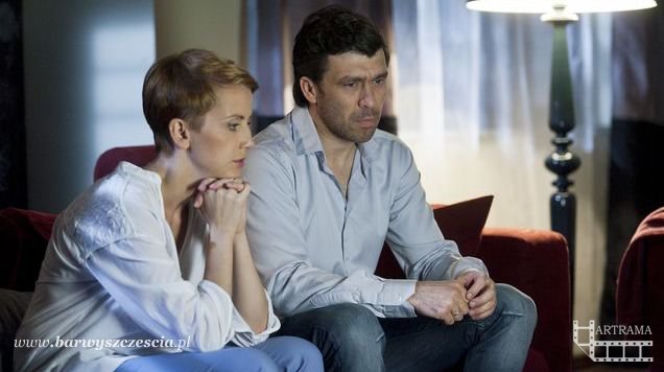 Barwy szczęścia odc. 1026. Marta (Katarzyna Zielińska), Robert (Marcin Czarnik)