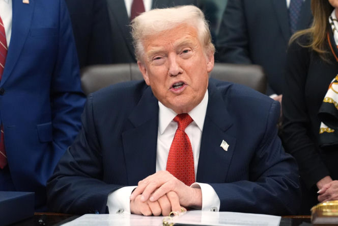 Trump przysnął na oficjalnym spotkaniu! "Jest stary i coraz bardziej to widać"