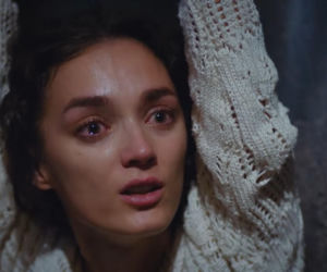 Dziedzictwo, odcinek 891: Nana i Nazli uciekają z rąk Trucizny, a Ayse traci przytomność po przyjęciu niewłaściwych leków