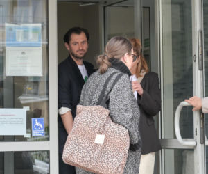 Katarzyna Wajda czekając na rozwód, całowała się w sądzie