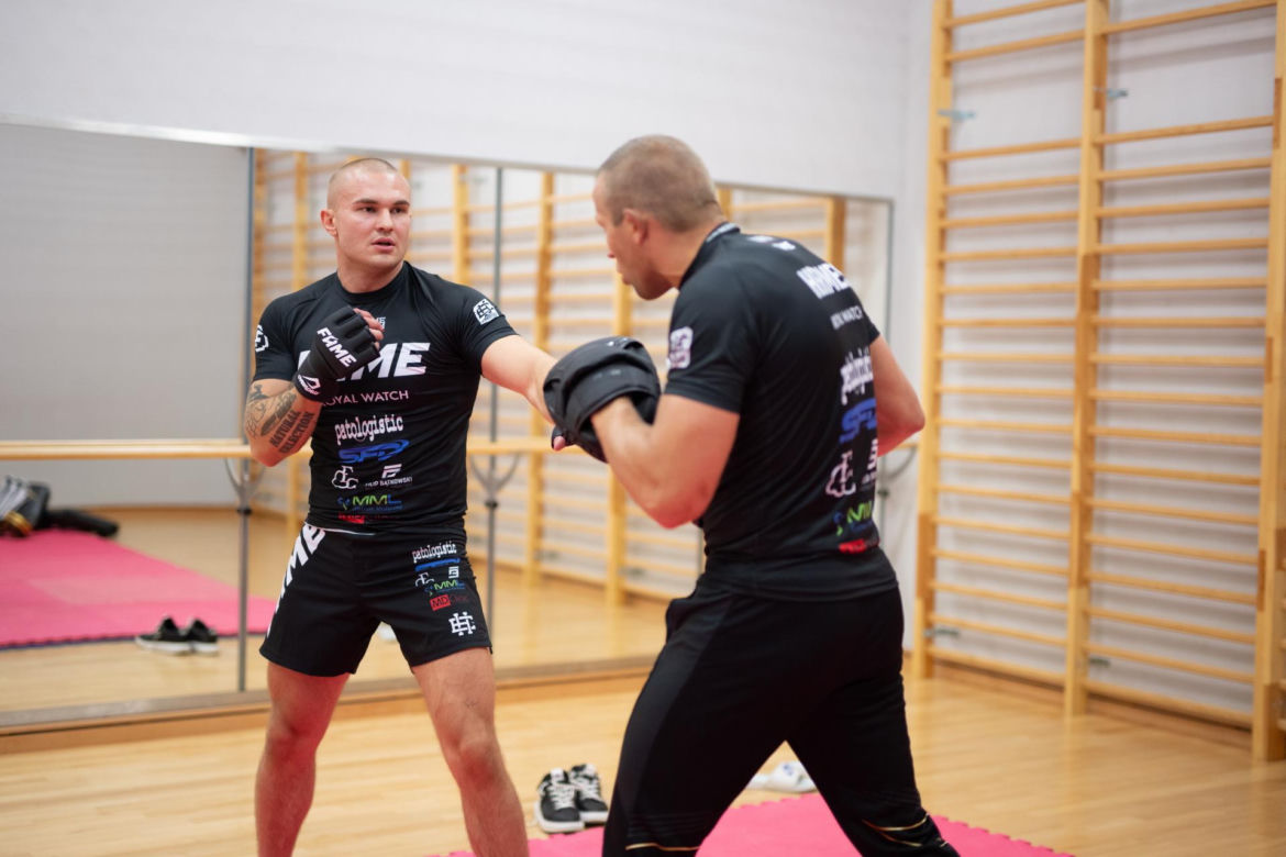 Daniel Nawrocki spotkał się z Tomaszem Adamkiem przed FAME 27