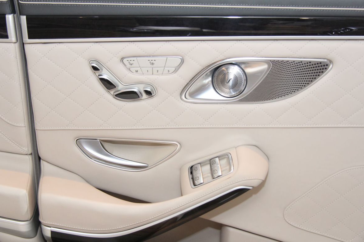 Mercedes-Maybach Pullman