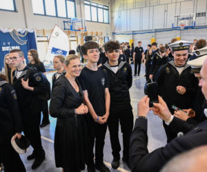 Barbara Nowacka na koniec roku szkolnego pojechała do Darłowa