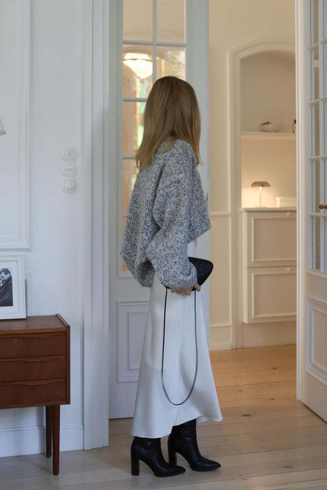 Satynowa midi Kasi Tusk