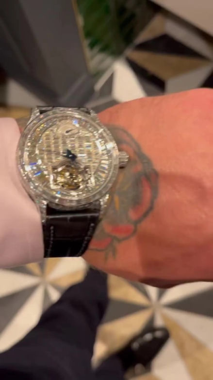 Conor McGregor ma dwa nowe zegarki