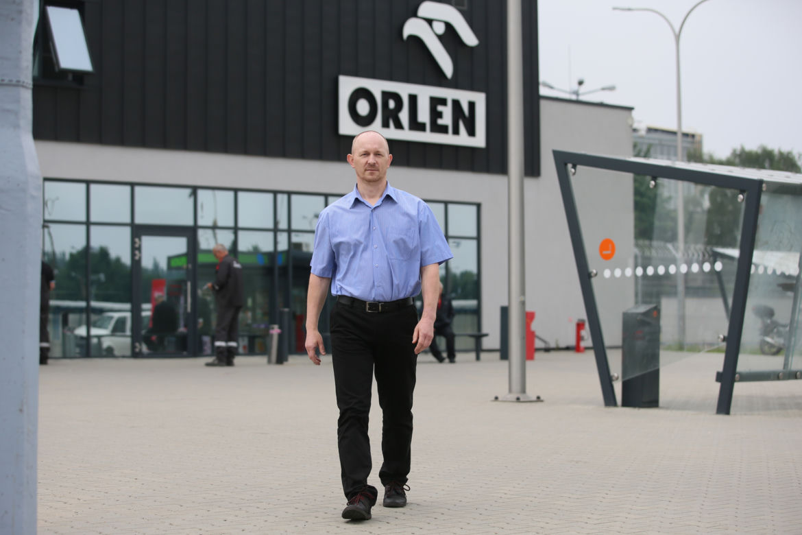 Ochroniarz zaatakowany przed Orlenem wyznaje: Bałem się, że nie zobaczę już dzieci