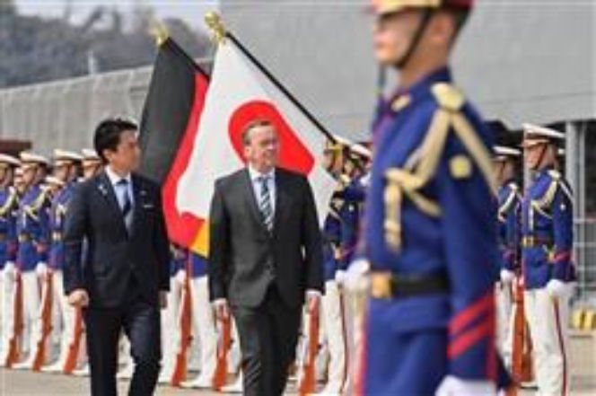 Wspólne ćwiczenia, drony i myśliwce. Japonia i Niemcy zacieśniają współpracę wojskową