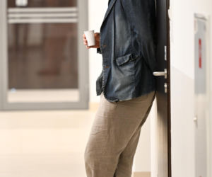 Rozwód Gąsiorowskiej i Żurawskiego w toku! Aktor czekał pod salą z kubkiem w ręku