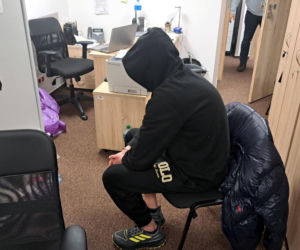 Syn ukrywał narkotyki u matki. Hurtowe ilości mefedronu i LSD trzymał w płatkach śniadaniowych