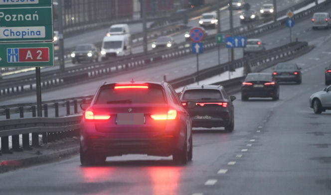 SKOLIM robi masę, ja fast food i kiełbasę