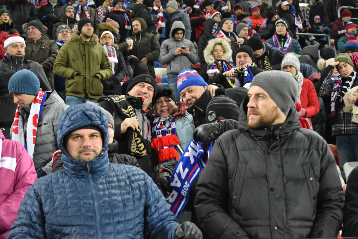 Górnik pokonał Wisłę Kraków w meczu barbórkowym. Wielkie święto w Zabrzu