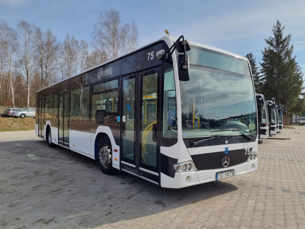 ZEC Starachowice sprzedaje 10 Mercedesów. Drugi przetarg niższa cena