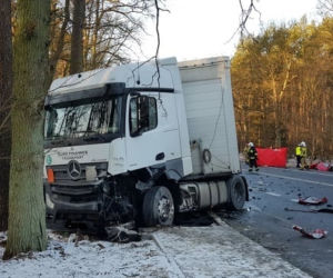Makabryczny wypadek pod Obornikami! Są dwie ofiary śmiertelne 