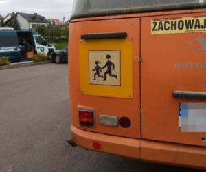 Dwa autobusy szkolne wycofane z ruchu drogowego. Powodem był fatalny stan techniczny