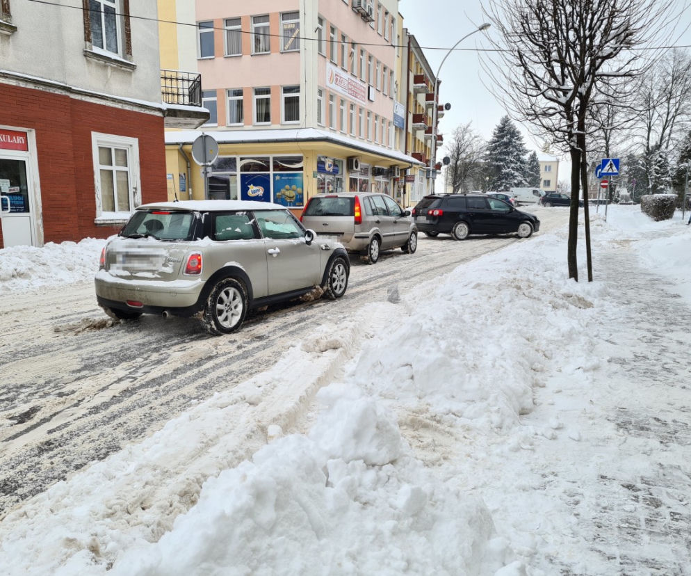 Podkarpackie. Kierowcy walczą z zimą [ZDJĘCIA]