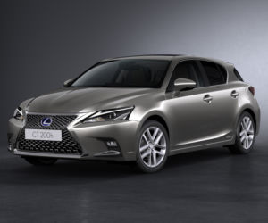 Lexus CT200h lifting 2018