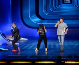 Must be the music 7. odcinek 6: Piotr Rogucki tańczy na scenie! [WIDEO]