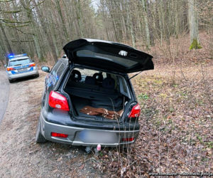 Łódzkie. Wjechał do rowu dwoma samochodami jednego dnia! Pechowiec może nawet trafić za kratki