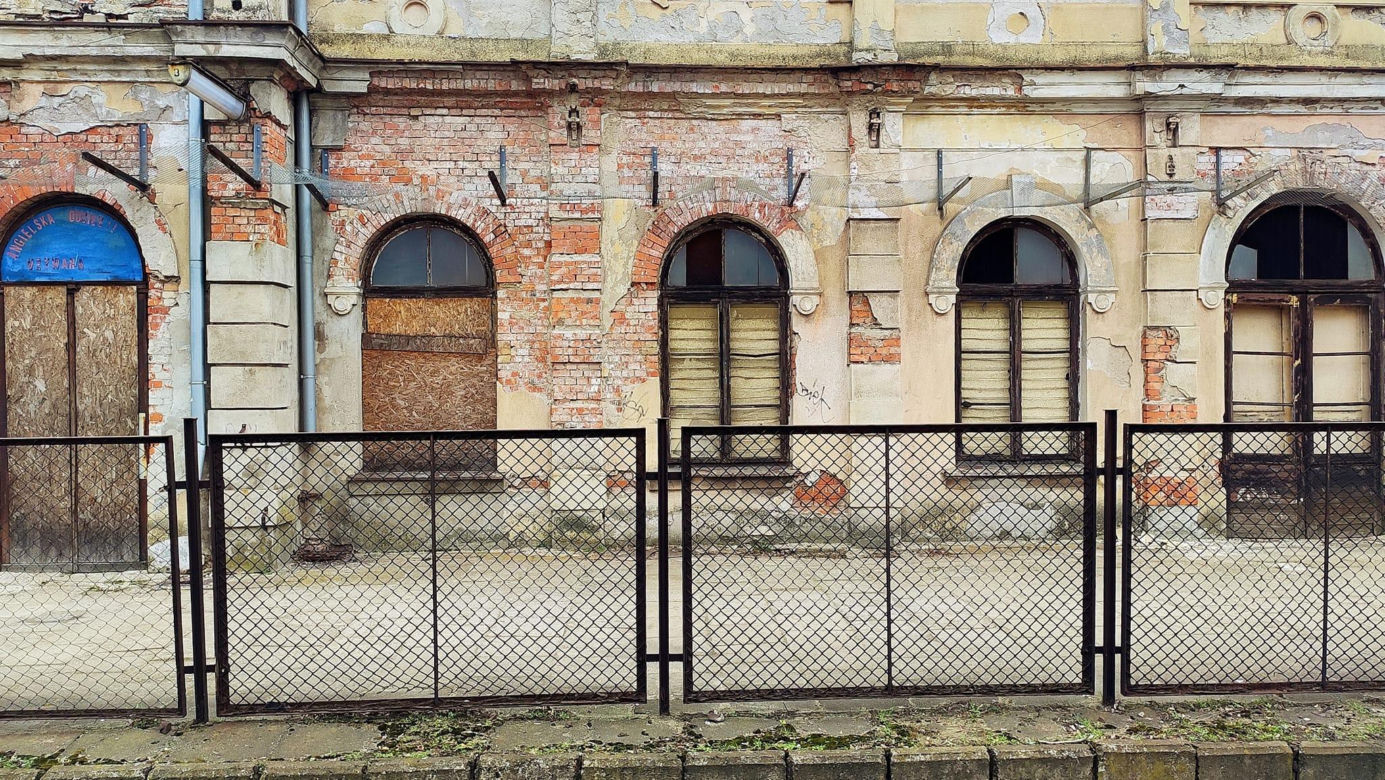 Aleksandrów Kujawski, Dworzec