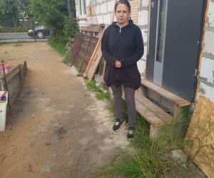 Mama zadłużyła się, by ratować syna. Dziś komornik chce zabrać im dom