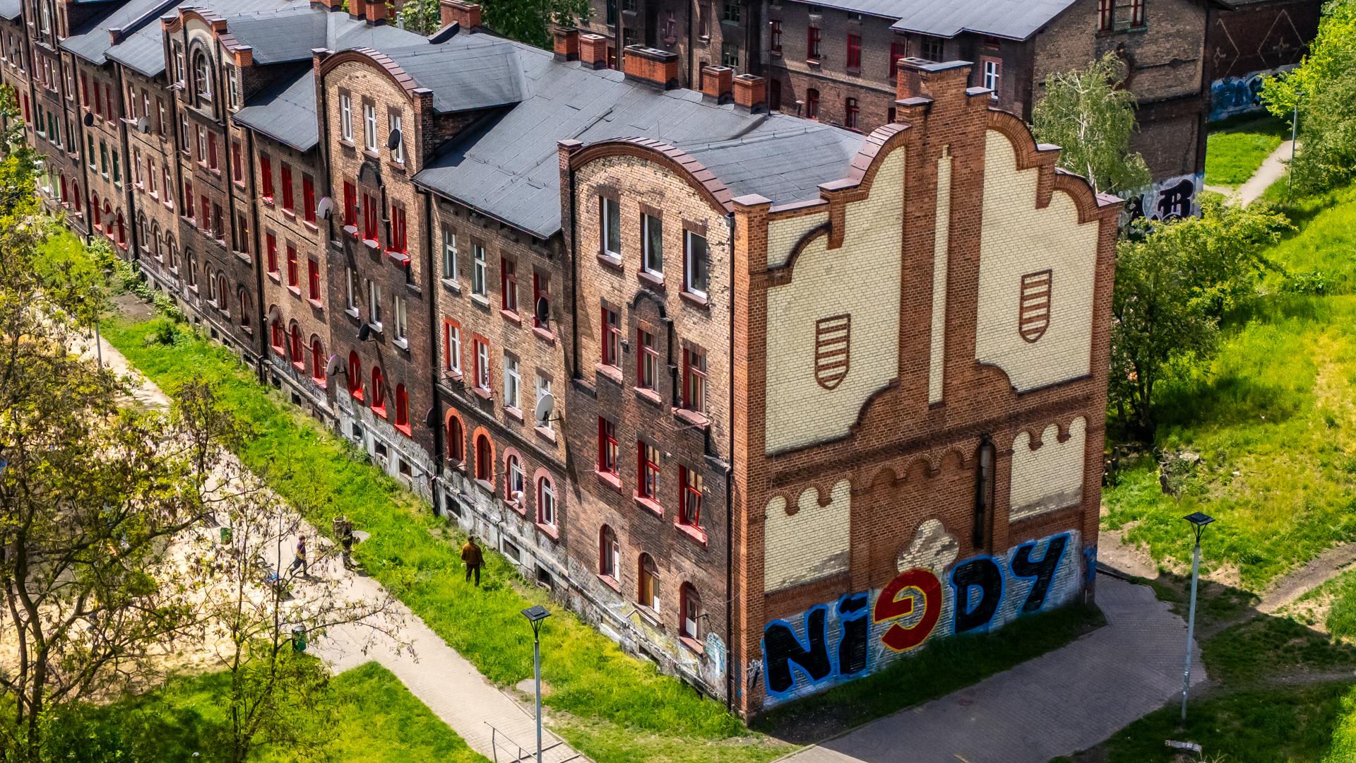 Kaufhaus w Rudzie Śląskiej - luksusowy przedwojenny dom towarowy i osiedle patronackie przy nim