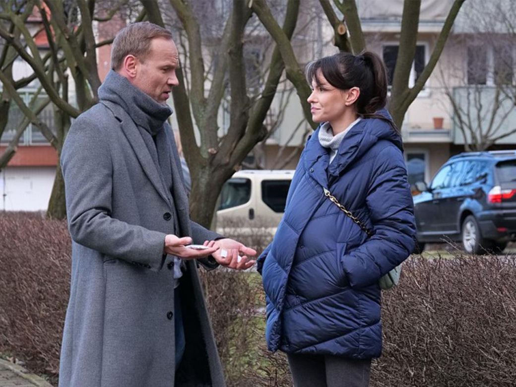 Pierwsza miłość, odcinek 3990: Lilka (Sylwia Sokołowska), Janek (Maciej Mikołajczyk)