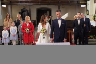 Pierwsza miłość odc. 2123. Artur (Łukasz Płoszajski), Kinga (Aleksandra Zienkiewicz), Marysia (Aneta Zając), Bartek (Rafał Kwietniewski)