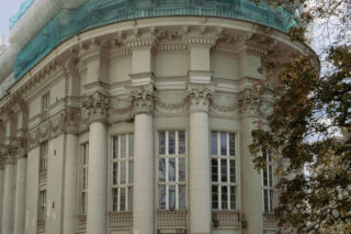 Gmach PKO przy Wielopolu