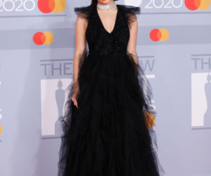 Charli XCX na BRIT Awards 2020