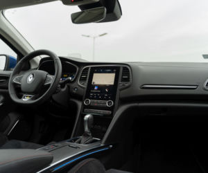 Ile pali Renault Megane Grandtour E-TECH Plug-in Hybrid?