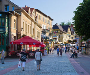 To uzdrowisko to perełka w Sudetach. Znajduje się tu polska Statua Wolności!