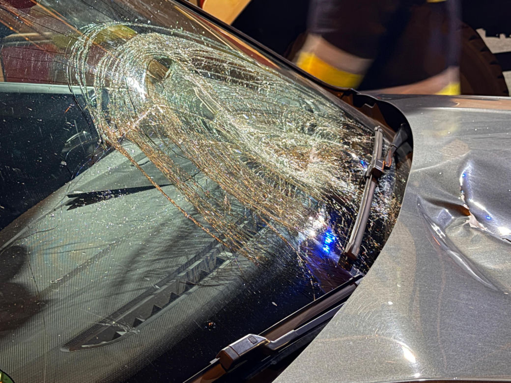 Dramat pod Warszawą. Autem wbił się w pieszego