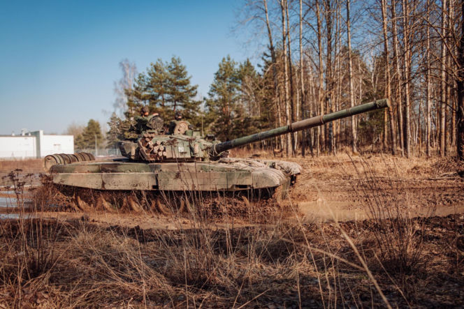 "Zawiszacy" za sterami legendy. Nowi kierowcy czołgów PT-91 w 15. Brygadzie