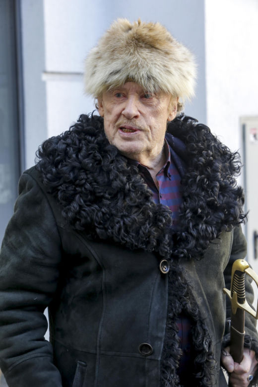 Daniel Olbrychski pastwi się nad "Lalką"