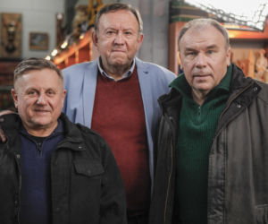 Święta wojna wraca do Telewizji Polskiej. Oto aktorzy