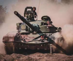 Rozpoczyna się największy w Polsce zlot pojazdów militarnych