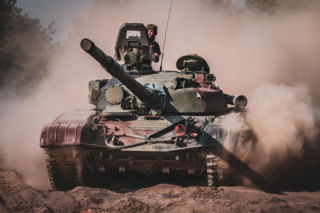 Rozpoczyna się największy w Polsce zlot pojazdów militarnych