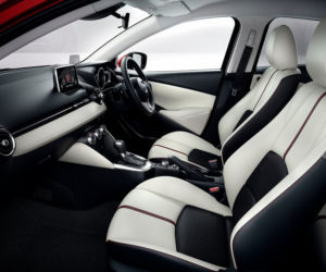 2015 nowa Mazda 2