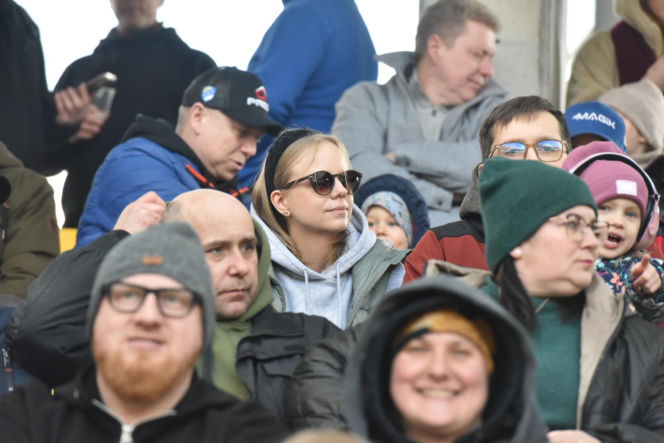 PRES Grupa Deweloperska Toruń - Stelmet Falubaz Zielona Góra, zdjęcia kibiców i zawodników ze sparingu na Motoarenie