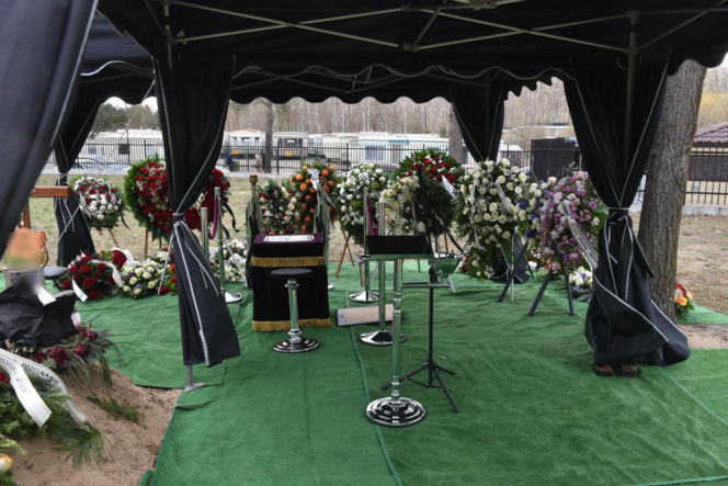 Tadeusz Rydzyk na pogrzebie wybitnego tenora pod Bydgoszczą