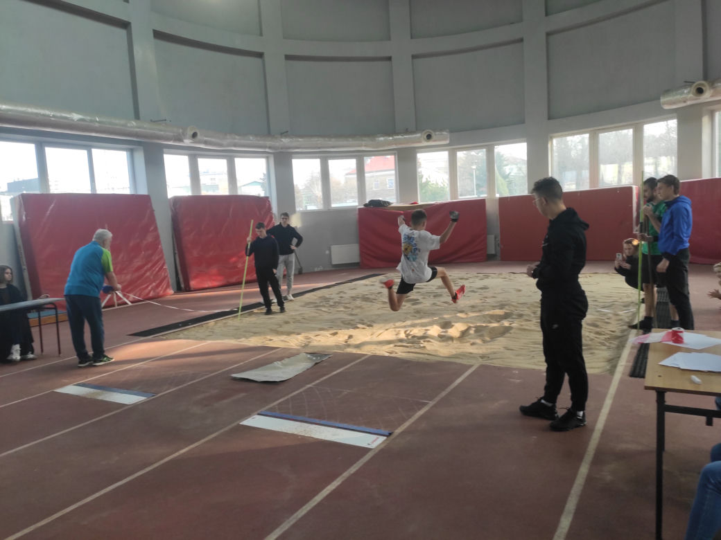 Mikołajkowe zawody lekkoatletyczne
