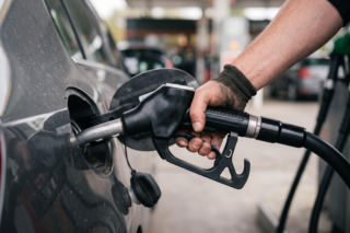 Hurtowe ceny paliw 28.07.2026. Benzyna mocno w dół, diesel kontynuuje wzrosty