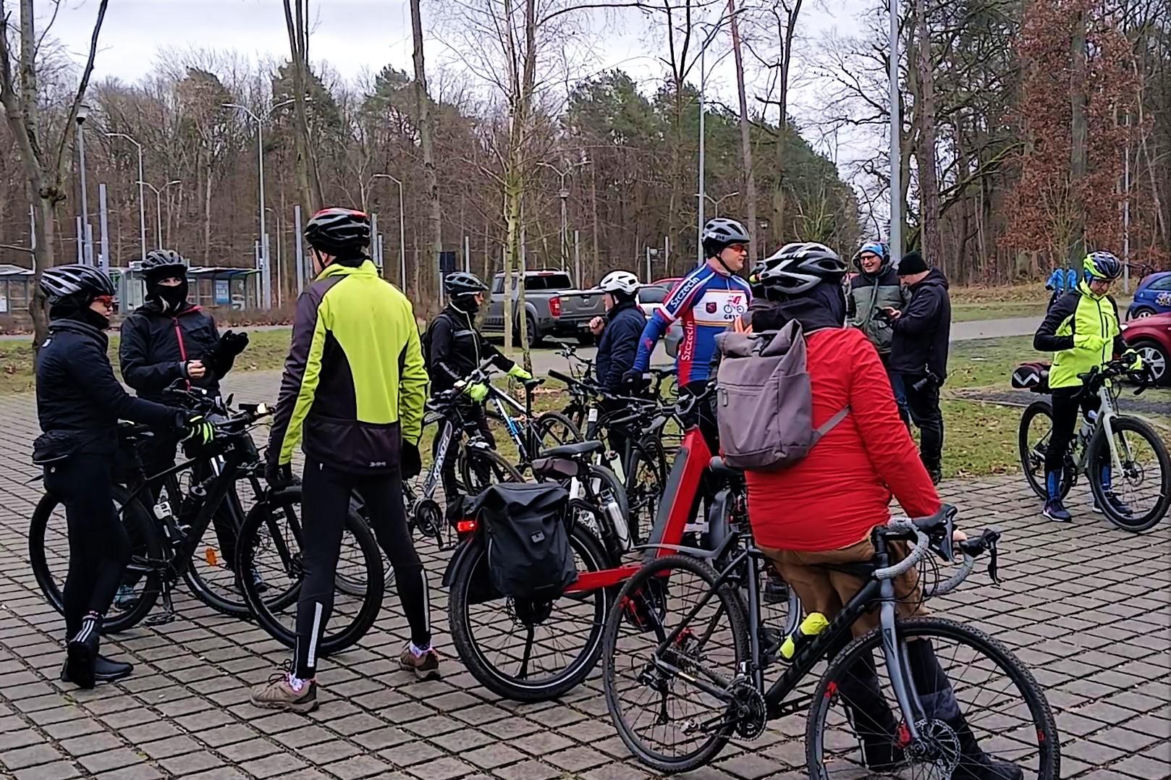 Szczecińscy rowerzyści powitali 2025 rok