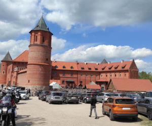 To jedyny taki zamek w województwie podlaskim. Skrywał królewskie skarby i był świadkiem zdrady